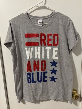 Women’s Gray 'Red White and Blue' Graphic Tee - Gildan